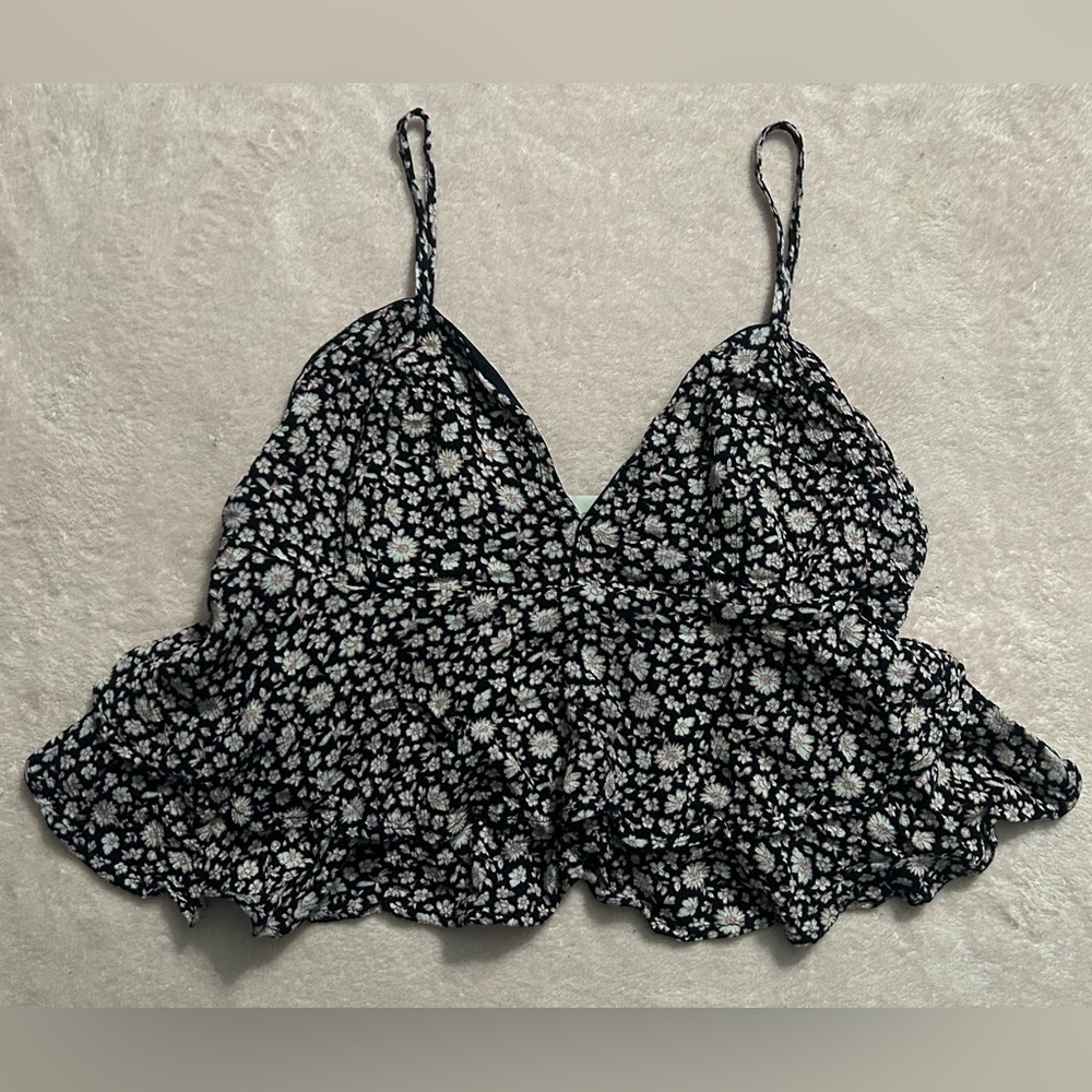 ocean drive floral ruffle cami top - medium